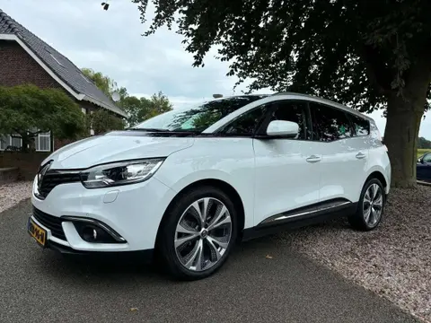 Annonce RENAULT GRAND SCENIC Essence 2018 d'occasion 