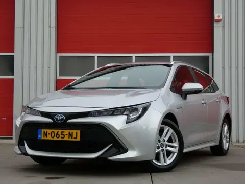 Used TOYOTA COROLLA Hybrid 2021 Ad 