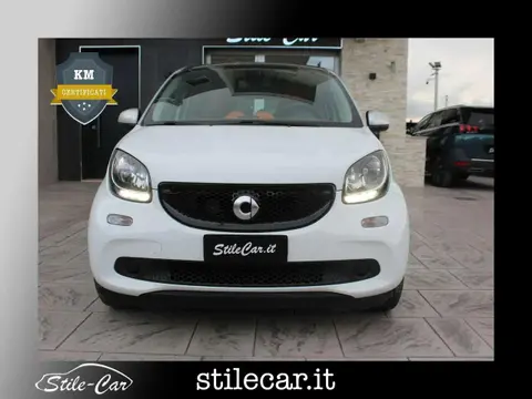 Annonce SMART FORFOUR Essence 2015 d'occasion 