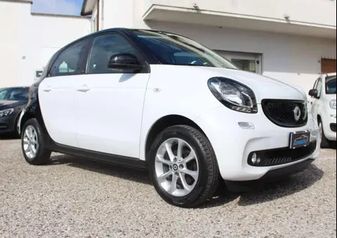 Used SMART FORFOUR Petrol 2016 Ad 