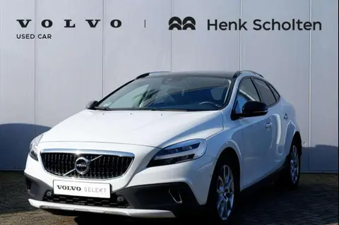 Used VOLVO V40 Petrol 2019 Ad 