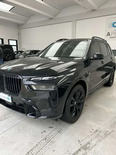 Used BMW X7 Hybrid 2023 Ad 