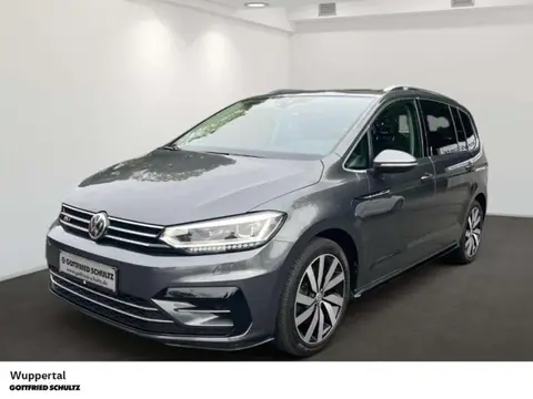 Used VOLKSWAGEN TOURAN Petrol 2020 Ad 