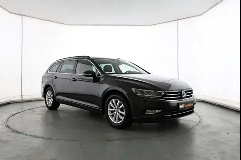 Used VOLKSWAGEN PASSAT Petrol 2023 Ad 