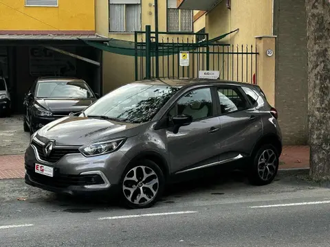 Annonce RENAULT CAPTUR Essence 2019 d'occasion 