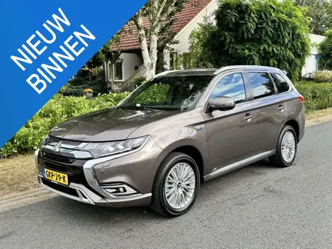 Used MITSUBISHI OUTLANDER Hybrid 2019 Ad 