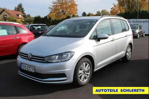 Used VOLKSWAGEN TOURAN Petrol 2021 Ad 