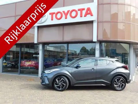 Used TOYOTA C-HR Hybrid 2022 Ad 