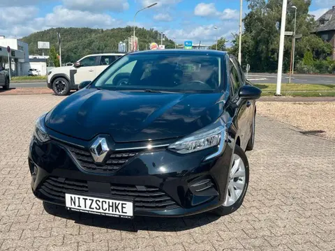 Used RENAULT CLIO Petrol 2020 Ad 