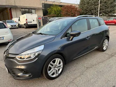 Used RENAULT CLIO Diesel 2018 Ad 