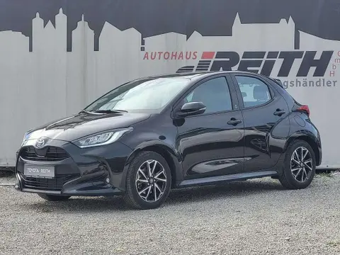 Used TOYOTA YARIS Hybrid 2022 Ad 