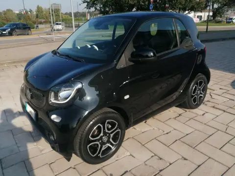 Annonce SMART FORTWO Essence 2015 d'occasion 