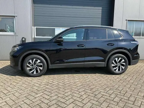 Used VOLKSWAGEN TIGUAN Petrol 2024 Ad 