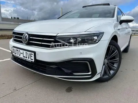 Used VOLKSWAGEN PASSAT Hybrid 2020 Ad 