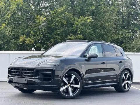 Used PORSCHE CAYENNE Hybrid 2024 Ad 