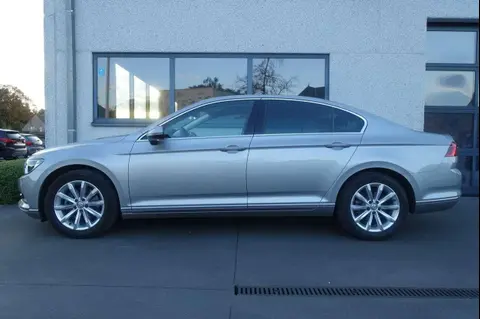 Used VOLKSWAGEN PASSAT Petrol 2016 Ad 