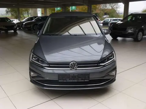 Used VOLKSWAGEN GOLF Petrol 2019 Ad 