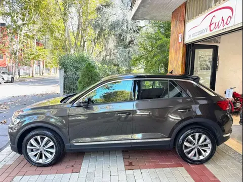 Used VOLKSWAGEN T-ROC Petrol 2018 Ad 