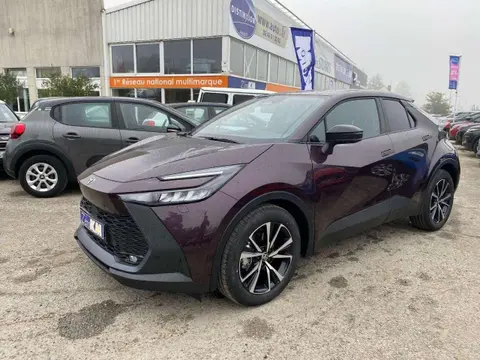 Used TOYOTA C-HR Hybrid 2024 Ad 