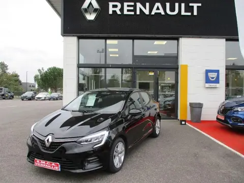 Used RENAULT CLIO Petrol 2021 Ad 