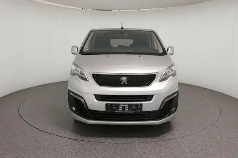 Used PEUGEOT TRAVELLER Diesel 2019 Ad 