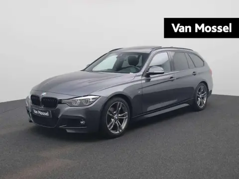 Used BMW SERIE 3 Petrol 2018 Ad 