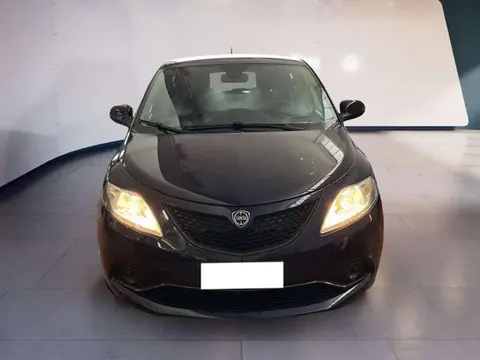 Annonce LANCIA YPSILON Essence 2018 d'occasion 