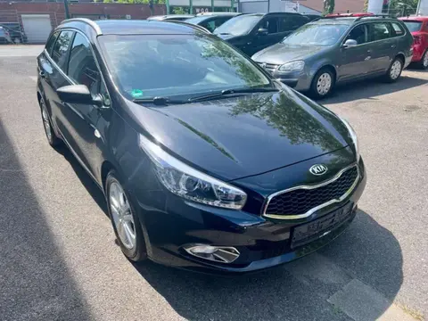 Used KIA CEED Petrol 2014 Ad 