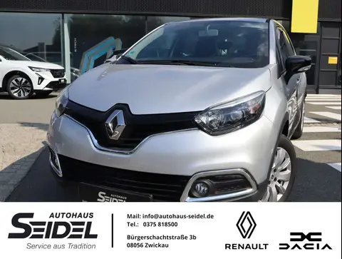 Used RENAULT CAPTUR Petrol 2016 Ad 