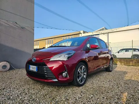 Used TOYOTA YARIS Hybrid 2019 Ad 