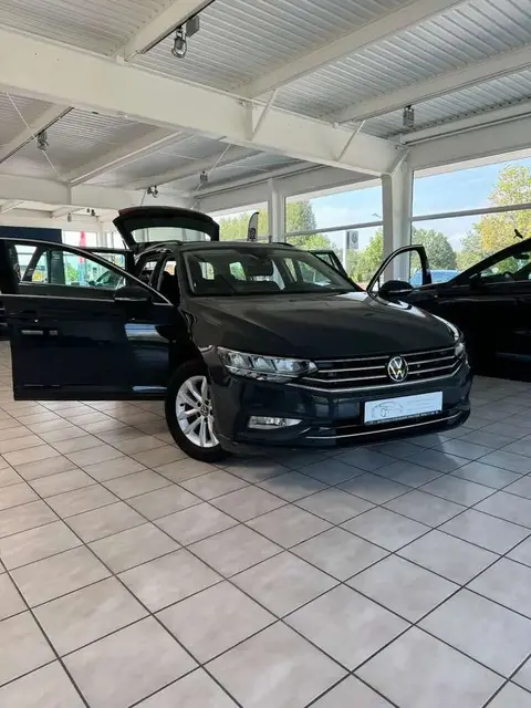 Used VOLKSWAGEN PASSAT Diesel 2021 Ad 