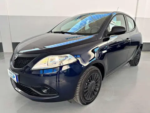 Annonce LANCIA YPSILON Essence 2018 d'occasion 