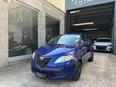 Annonce LANCIA YPSILON Essence 2015 d'occasion 