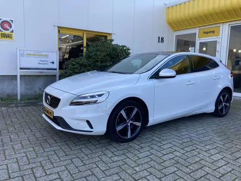 Annonce VOLVO V40 Diesel 2019 d'occasion 