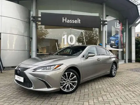 Used LEXUS ES Hybrid 2019 Ad 