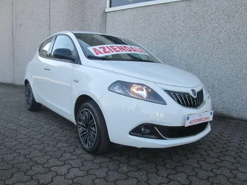 Used LANCIA YPSILON Hybrid 2023 Ad 