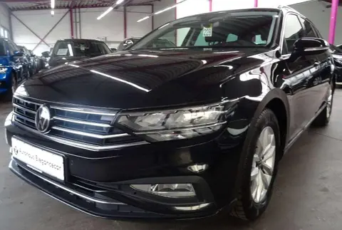 Used VOLKSWAGEN PASSAT Diesel 2022 Ad 