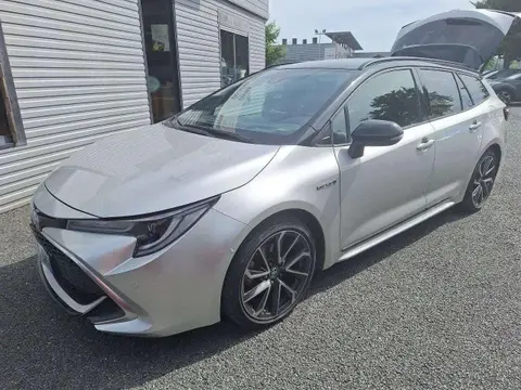 Used TOYOTA COROLLA Hybrid 2021 Ad 