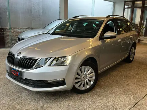 Annonce SKODA OCTAVIA Essence 2018 d'occasion 