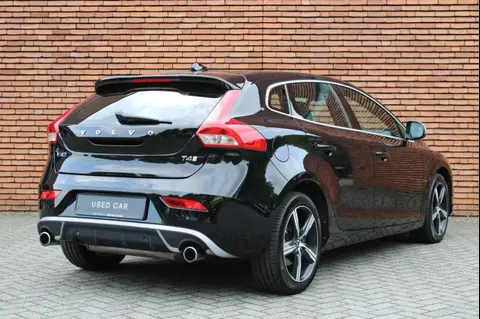 Used VOLVO V40 Petrol 2018 Ad 