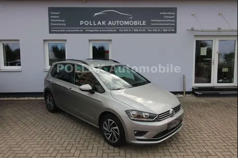 Used VOLKSWAGEN GOLF Petrol 2017 Ad 