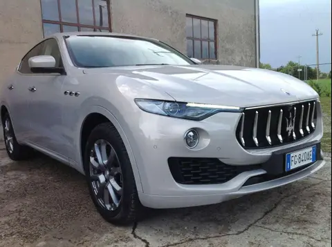 Annonce MASERATI LEVANTE Diesel 2016 d'occasion 