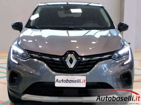 Used RENAULT CAPTUR Petrol 2023 Ad 