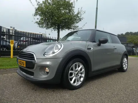 Used MINI ONE Petrol 2019 Ad 