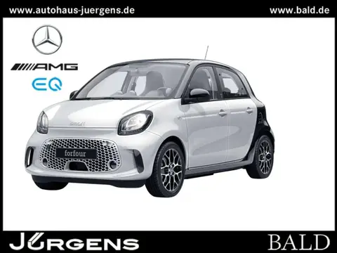 Used SMART FORFOUR Electric 2021 Ad 