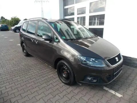 Used SEAT ALHAMBRA Petrol 2014 Ad 