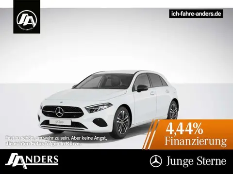 Used MERCEDES-BENZ CLASSE A Petrol 2023 Ad 