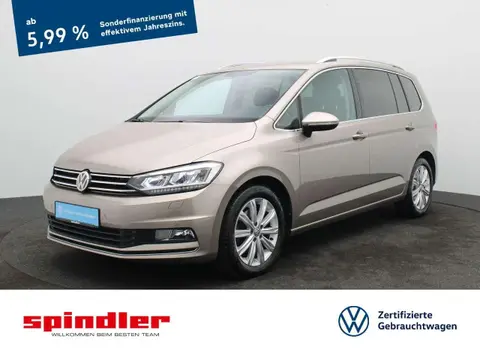 Used VOLKSWAGEN TOURAN Petrol 2017 Ad 