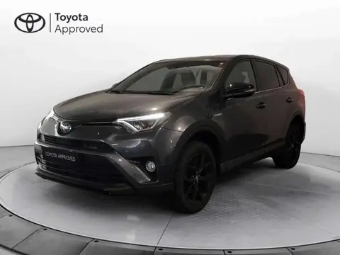 Used TOYOTA RAV4 Hybrid 2018 Ad 