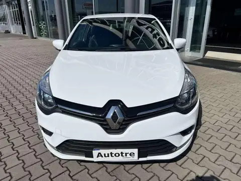 Used RENAULT CLIO LPG 2019 Ad 